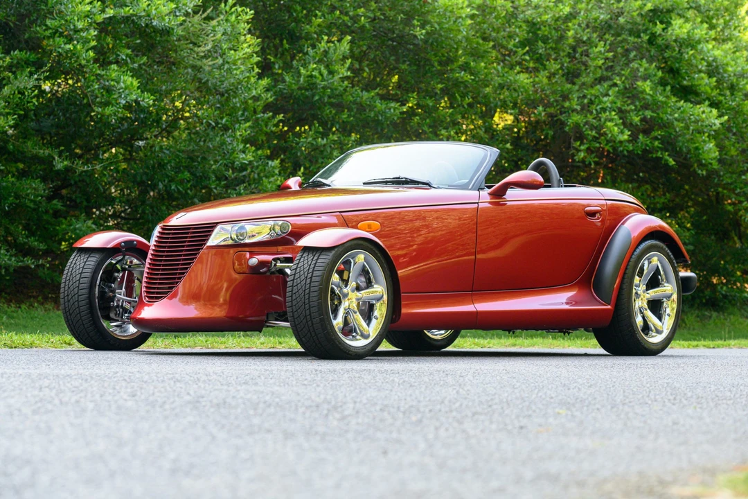 2002 Plymouth Prowler - Image 2 of 31