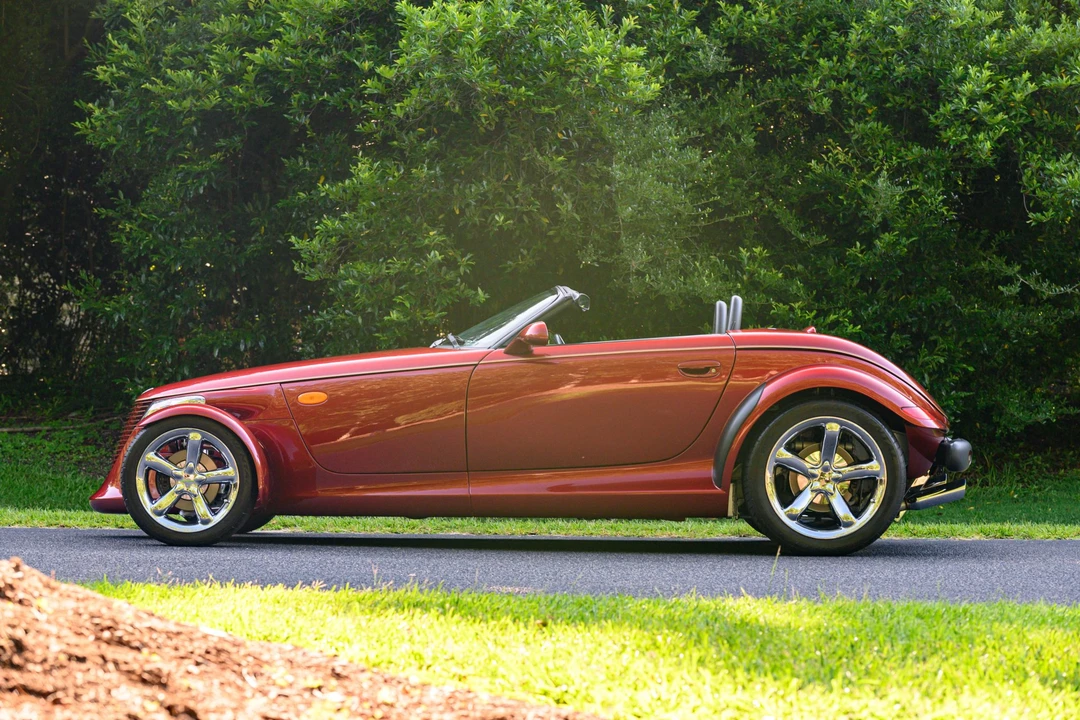 2002 Plymouth Prowler - Image 23 of 31