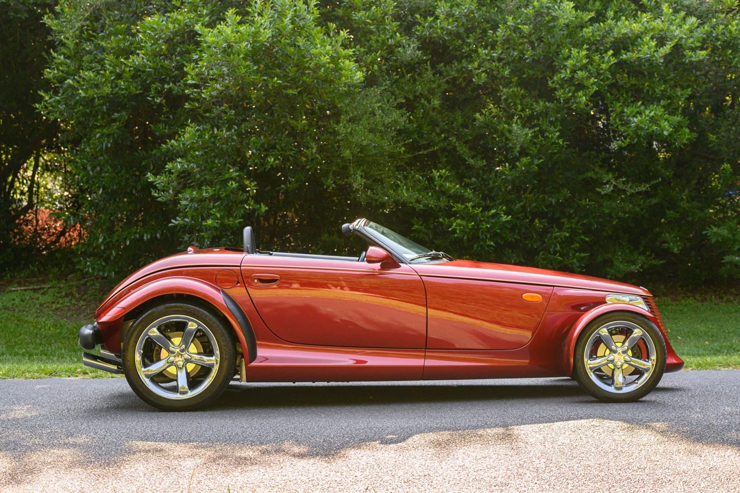 2002 Plymouth Prowler - Image 11 of 31