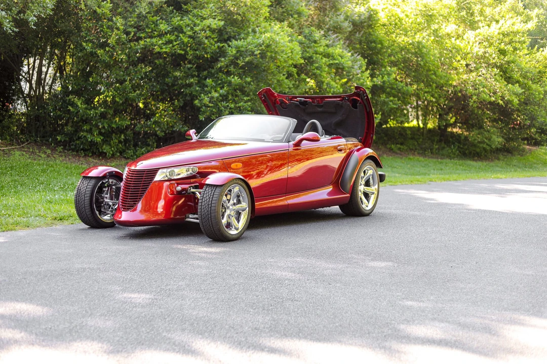 2002 Plymouth Prowler - Image 25 of 31