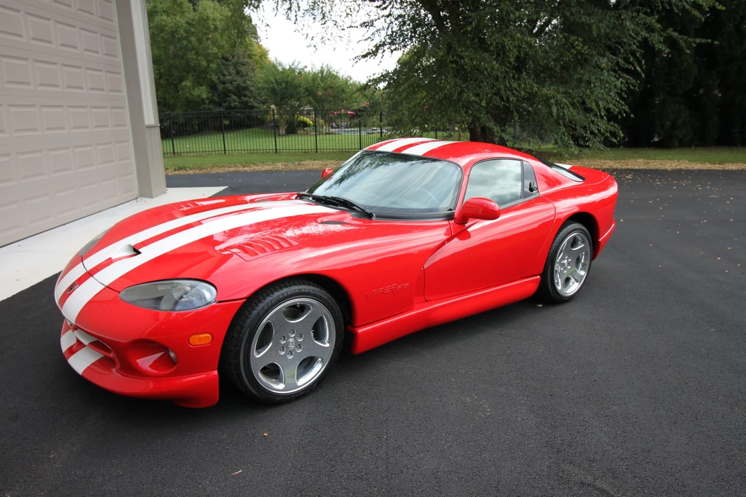 2002 Dodge Viper GTS 2nd Gen - Image 5 of 31