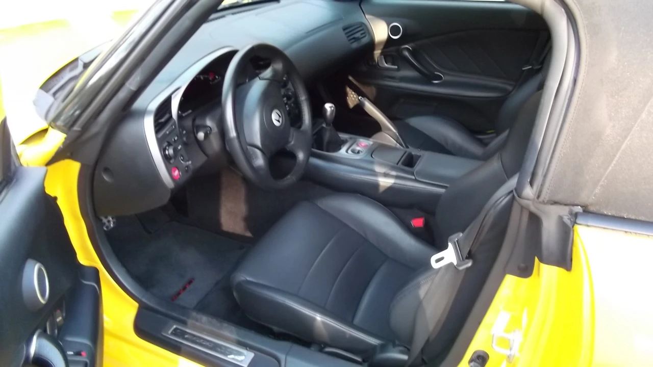 2002 Honda AP1 S2000 - Image 15 of 31