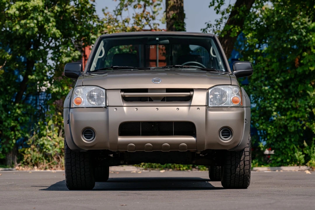 2002 Nissan Frontier 1st Gen - Image 29 of 31
