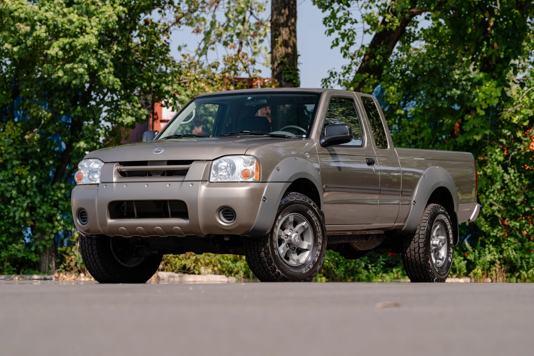 2002 Nissan Frontier 1st Gen - Image 3 of 31