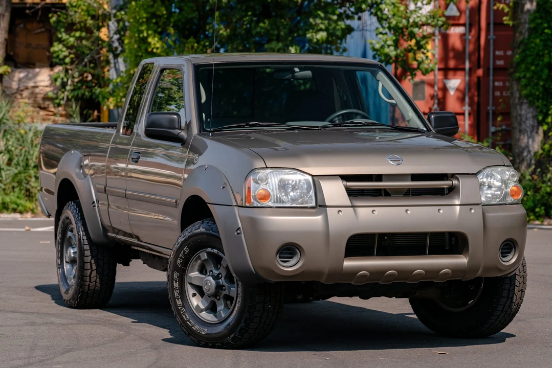 2002 Nissan Frontier 1st Gen - Image 28 of 31
