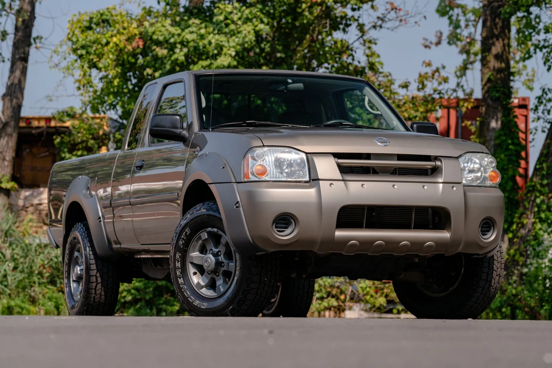 2002 Nissan Frontier 1st Gen - Image 27 of 31
