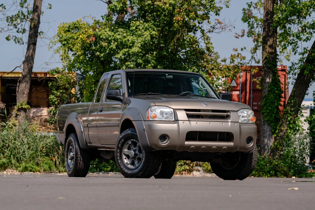 2002 Nissan Frontier 1st Gen - Image 26 of 31