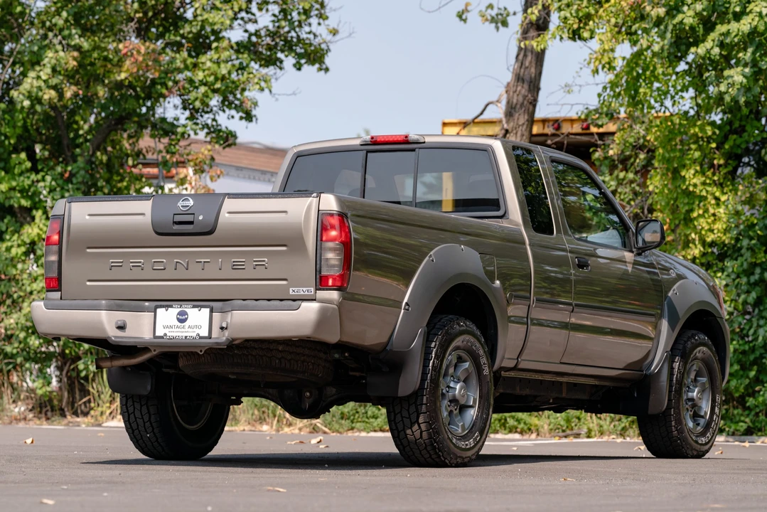 2002 Nissan Frontier 1st Gen - Image 18 of 31