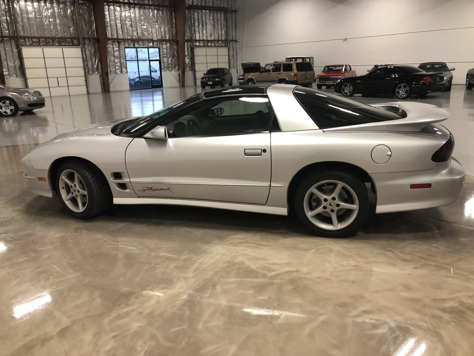 2002 Pontiac Firebird Trans Am 4th Gen - Image 12 of 31