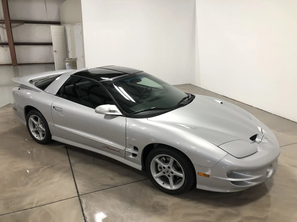2002 Pontiac Firebird Trans Am 4th Gen - Image 2 of 31