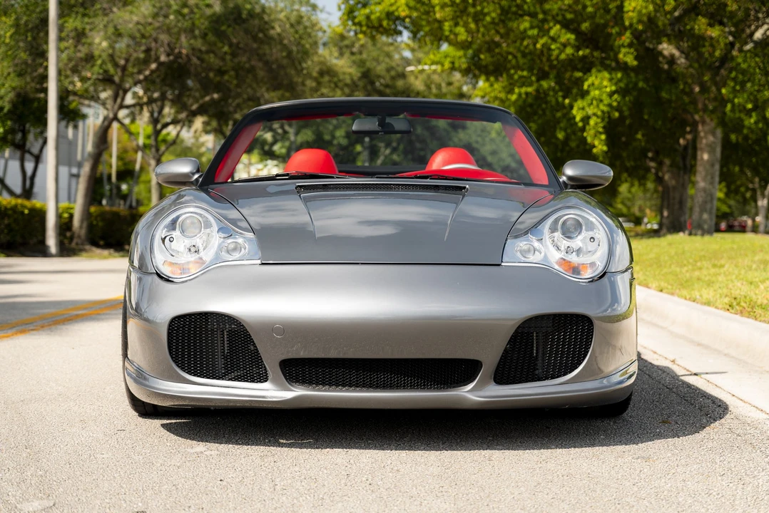 2002 Porsche 996 Carrera 4 - Image 3 of 31