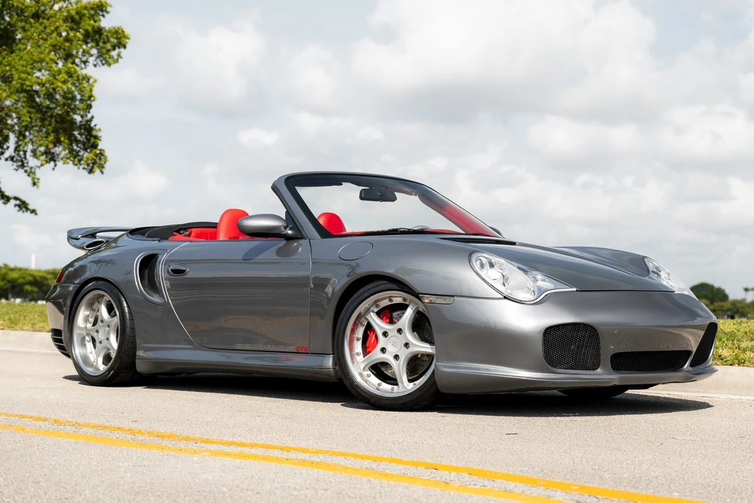 2002 Porsche 996 Carrera 4 - Image 7 of 31