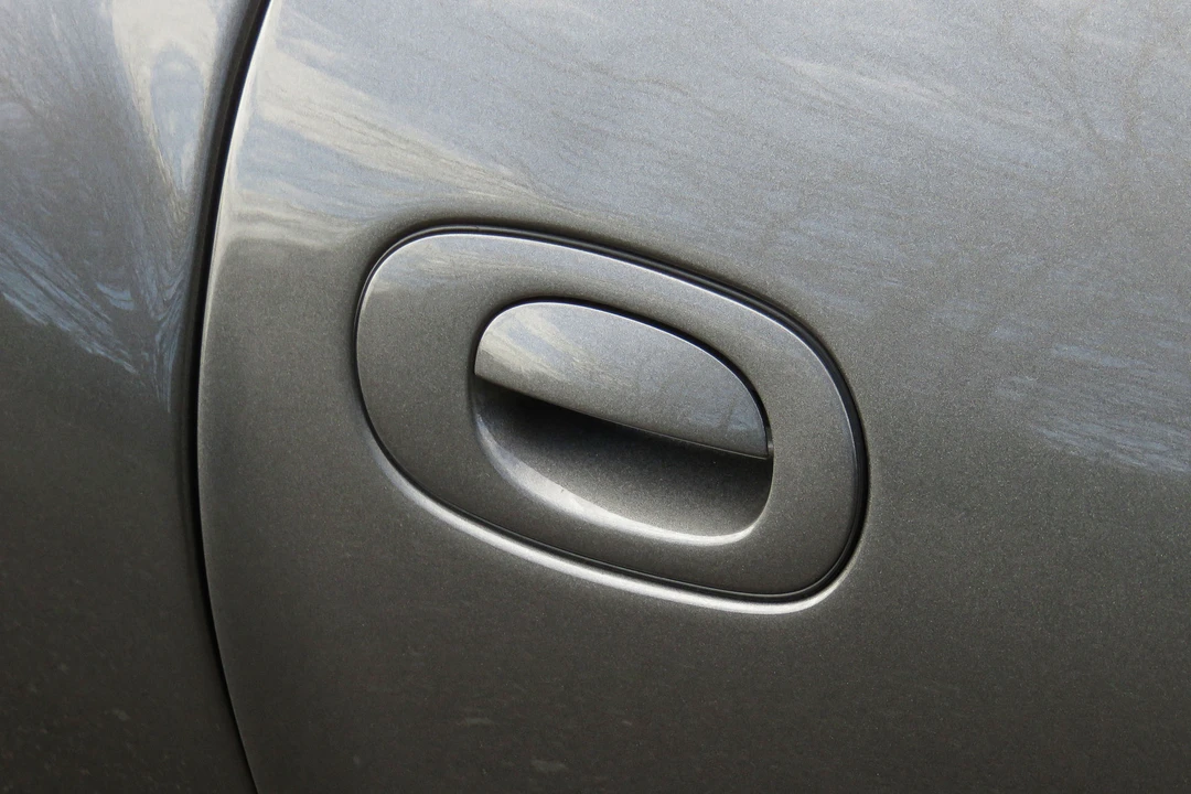 2003 Aston Martin DB AR1 - Image 27 of 31