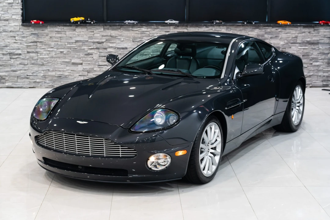 2003 Aston Martin Vanquish 1st Gen - Image 7 of 31