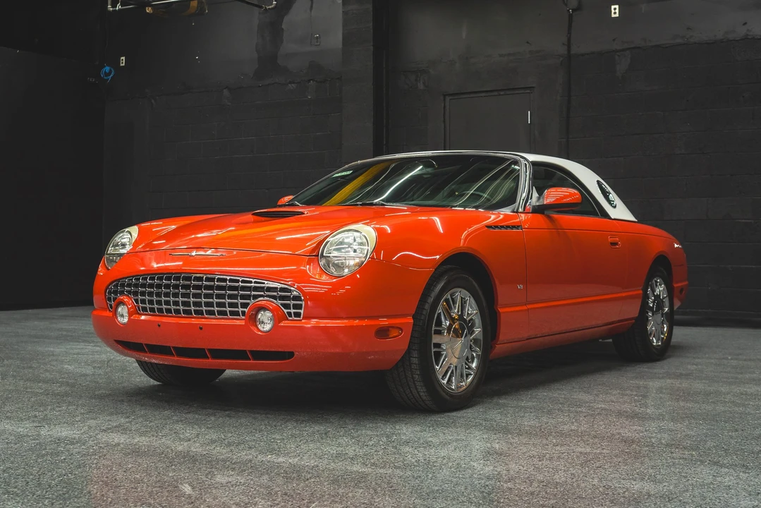 2003 Ford Thunderbird 11th Gen - Image 7 of 31