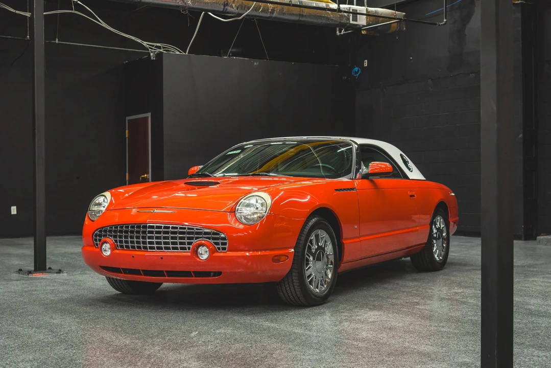 2003 Ford Thunderbird 11th Gen - Image 4 of 31