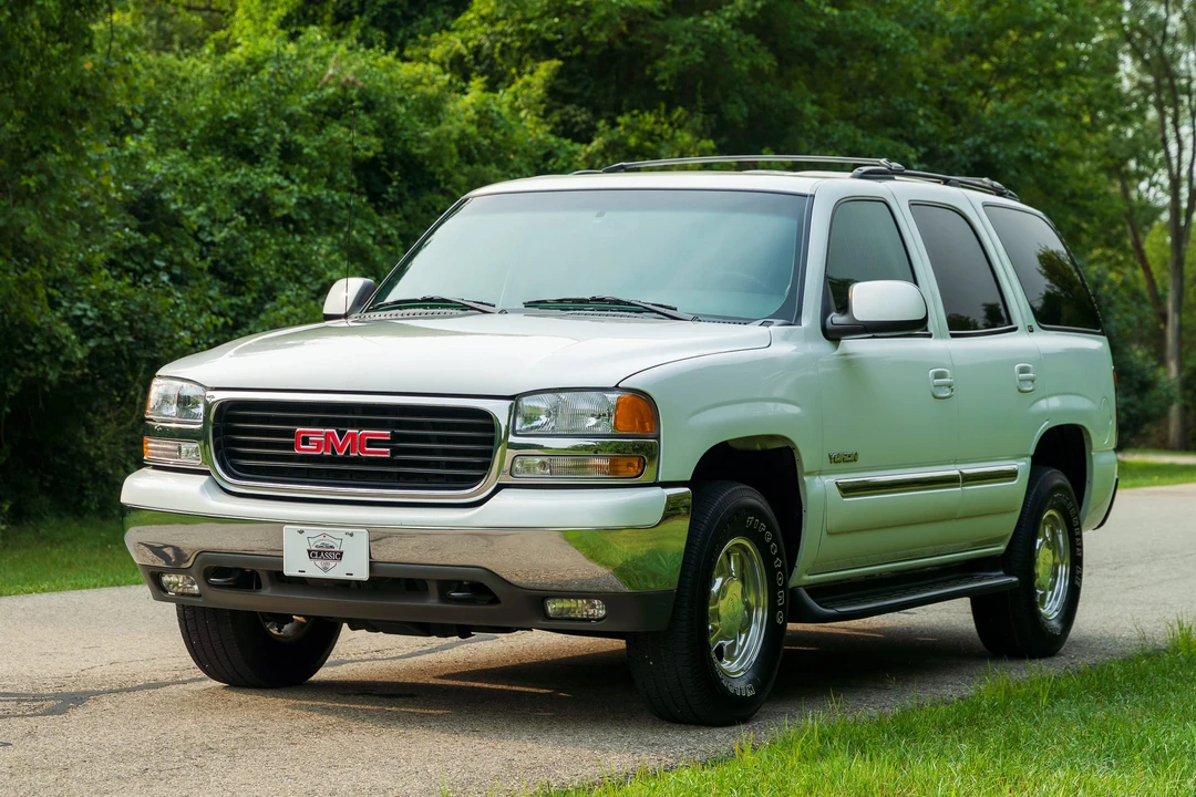 2003 GMC Yukon 2nd Gen - Image 4 of 31