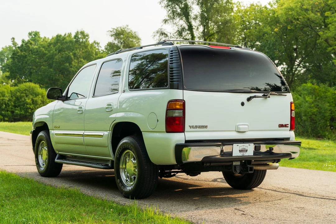 2003 GMC Yukon 2nd Gen - Image 20 of 31