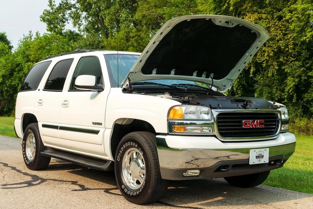 2003 GMC Yukon 2nd Gen - Image 25 of 31