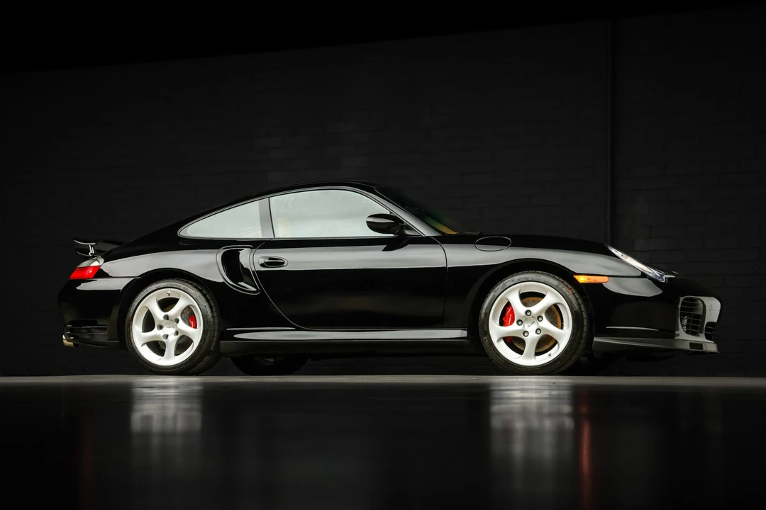 2003 Porsche 996 Turbo - Image 24 of 31