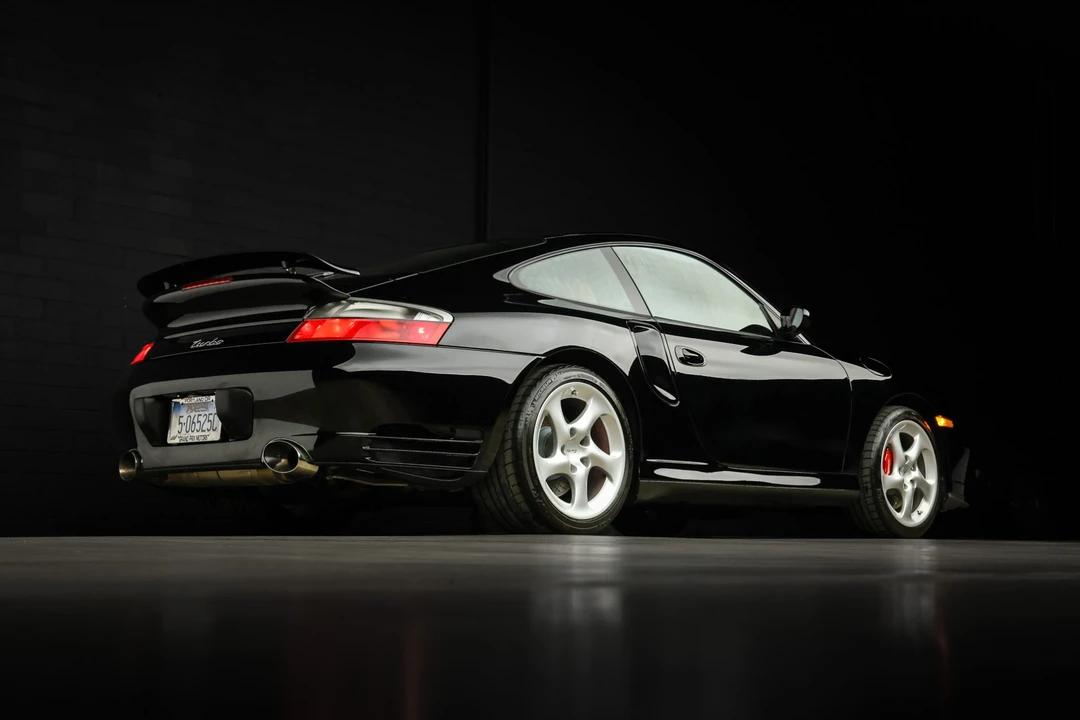 2003 Porsche 996 Turbo - Image 19 of 31