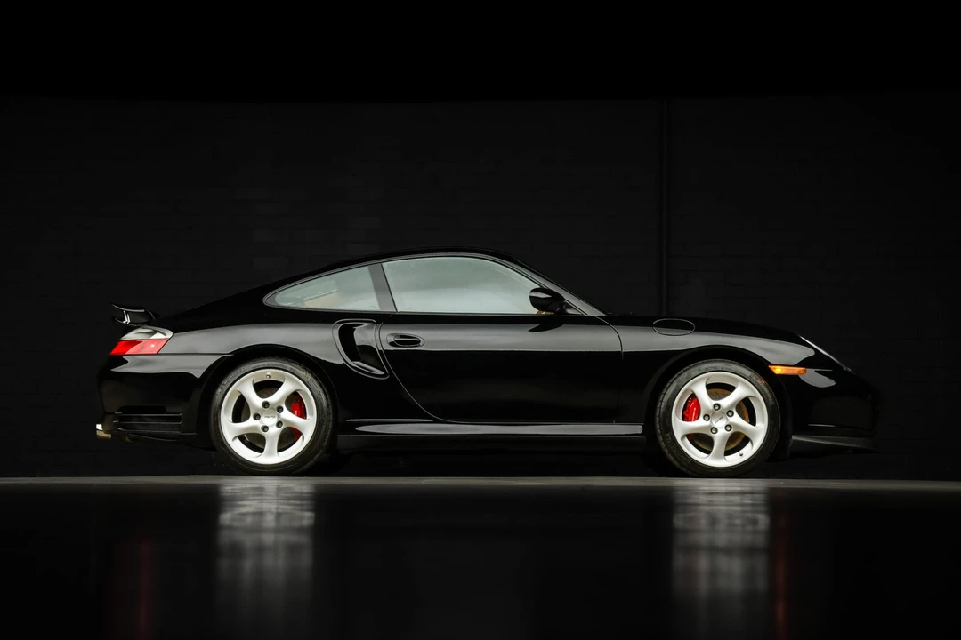 2003 Porsche 996 Turbo - Image 23 of 31