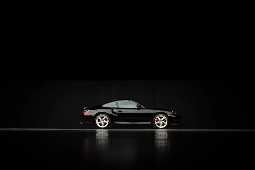2003 Porsche 996 Turbo - Image 22 of 31