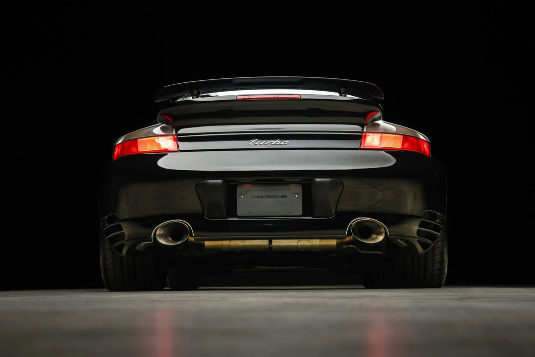 2003 Porsche 996 Turbo - Image 15 of 31