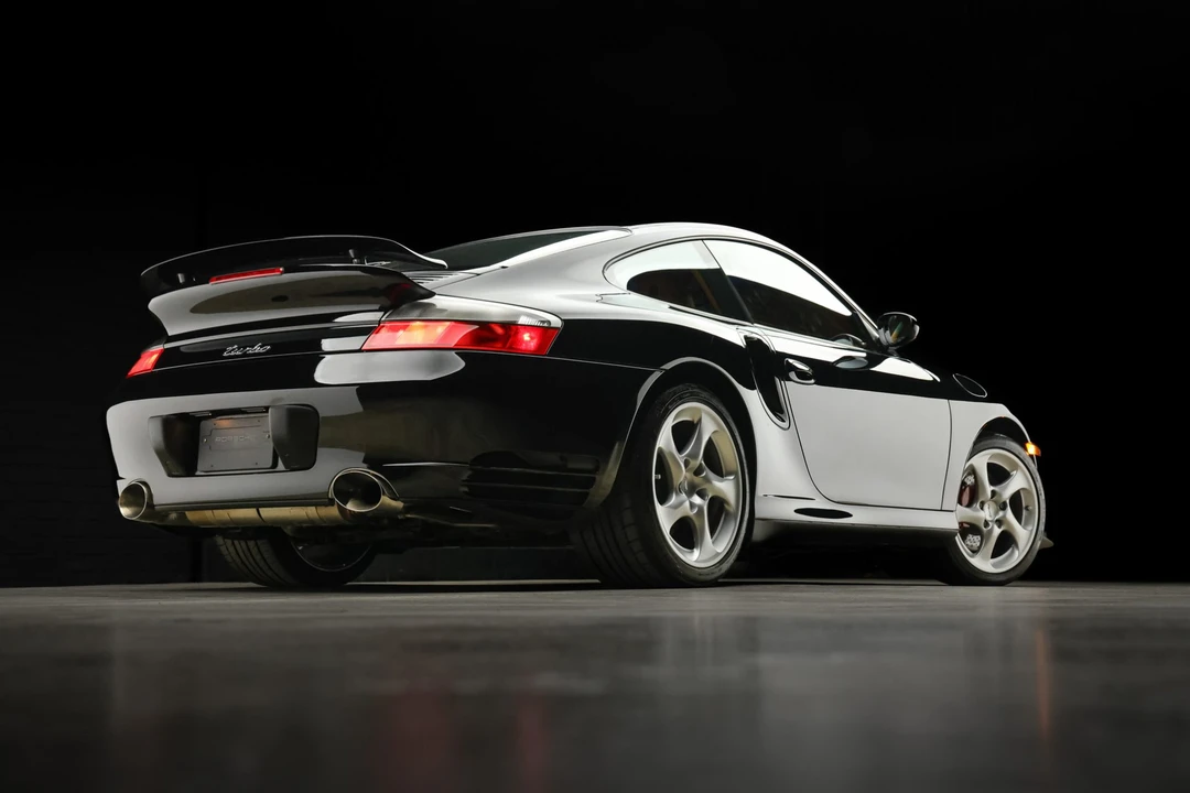 2003 Porsche 996 Turbo - Image 18 of 31