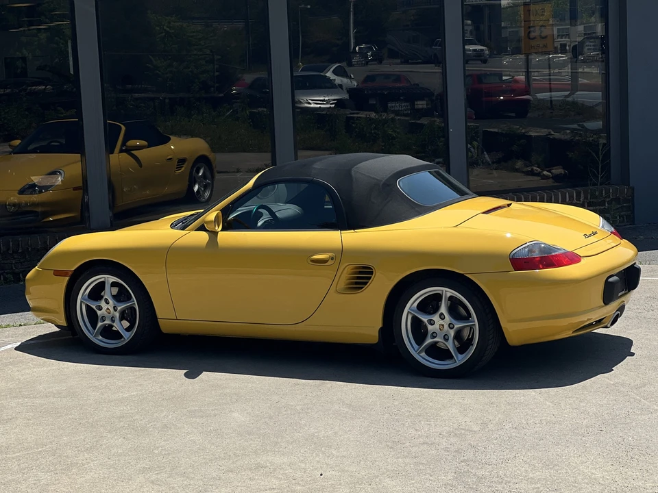 2003 Porsche 986 Boxster - Image 13 of 31