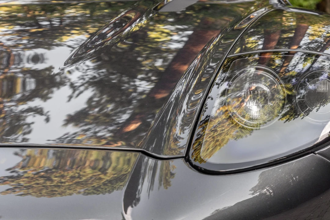 2004 Aston Martin Vanquish 1st Gen - Image 17 of 31