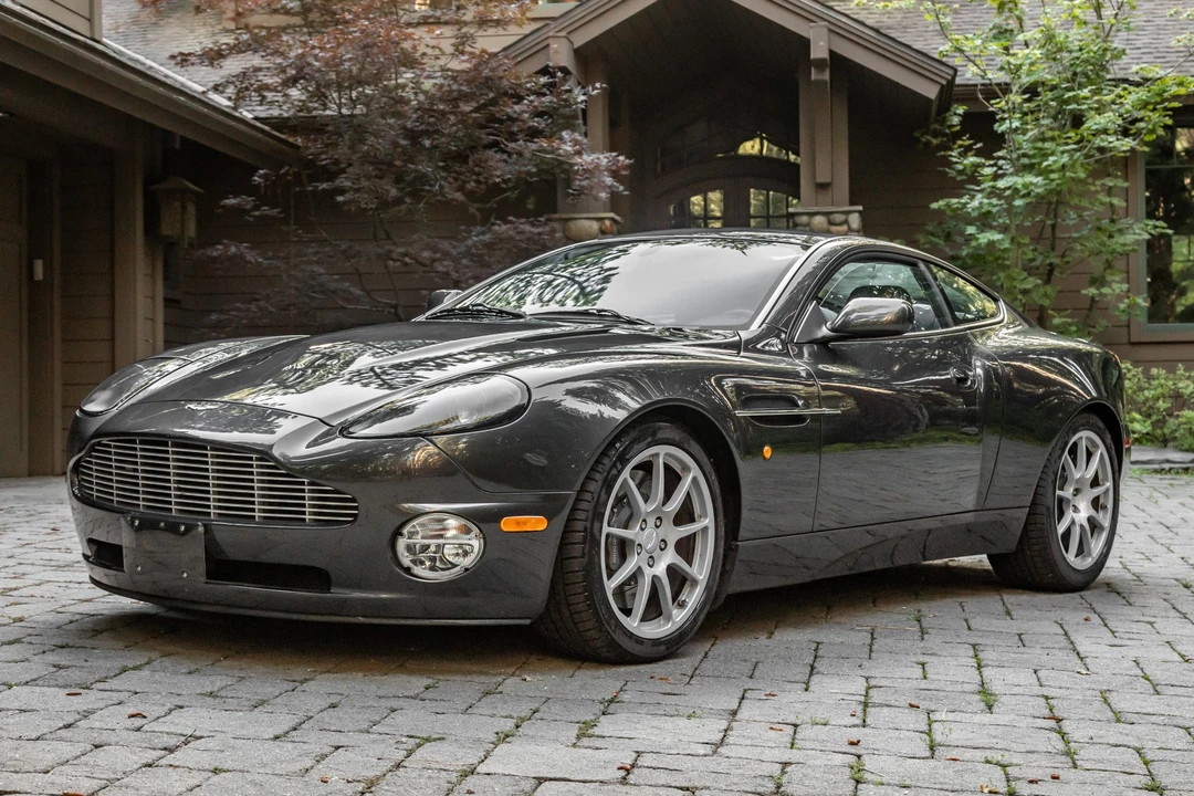 2004 Aston Martin Vanquish 1st Gen - Image 2 of 31