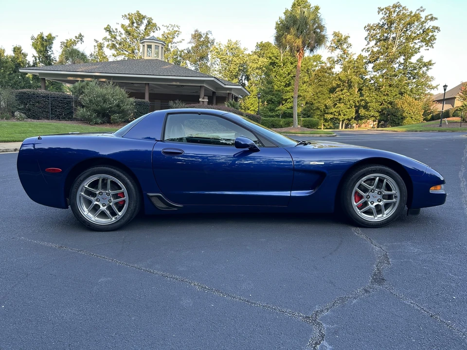 2004 Chevrolet Corvette C5 Z06 - Image 9 of 31