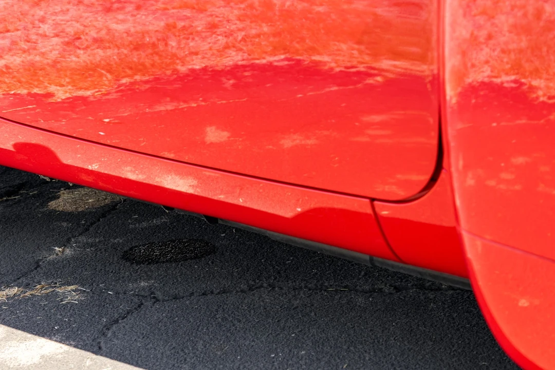 2004 Chevrolet SSR - Image 19 of 31