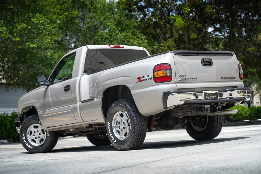 2004 Chevrolet Silverado 1st Gen - Image 12 of 31