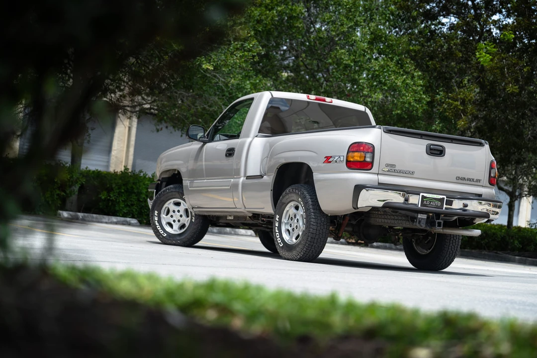 2004 Chevrolet Silverado 1st Gen - Image 13 of 31