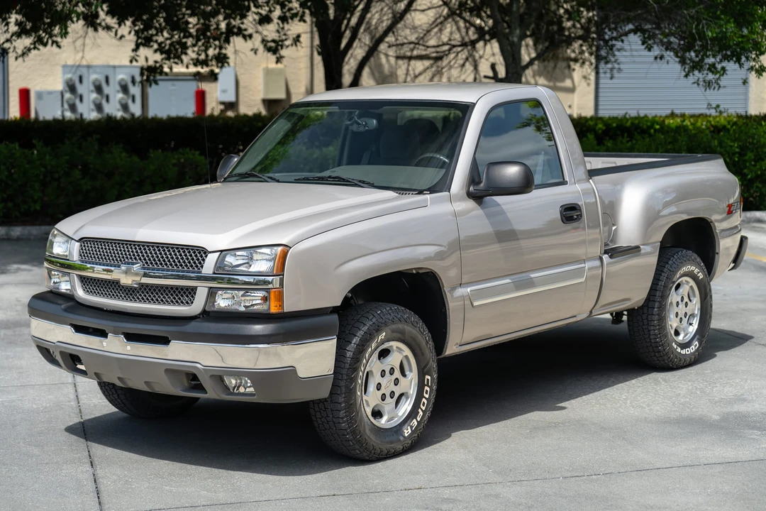 2004 Chevrolet Silverado 1st Gen - Image 5 of 31