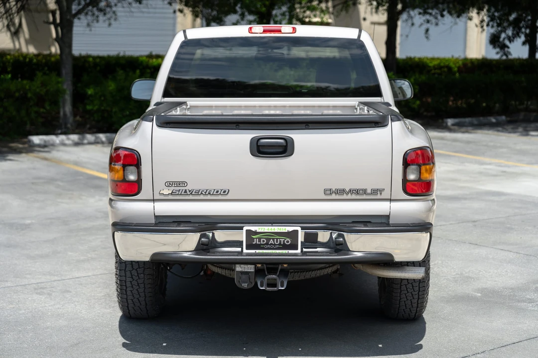 2004 Chevrolet Silverado 1st Gen - Image 25 of 31
