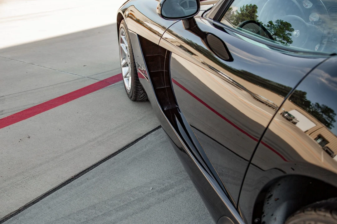 2004 Dodge Viper 3rd Gen - Image 28 of 31