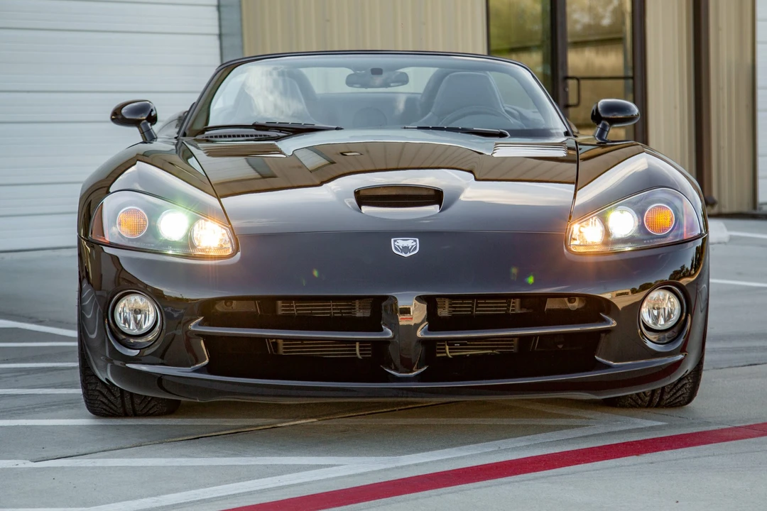 2004 Dodge Viper 3rd Gen - Image 10 of 31