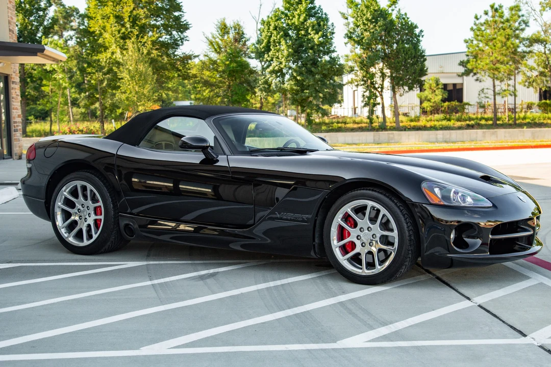 2004 Dodge Viper 3rd Gen - Image 8 of 31