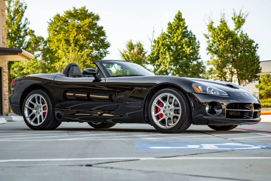 2004 Dodge Viper 3rd Gen - Image 13 of 31