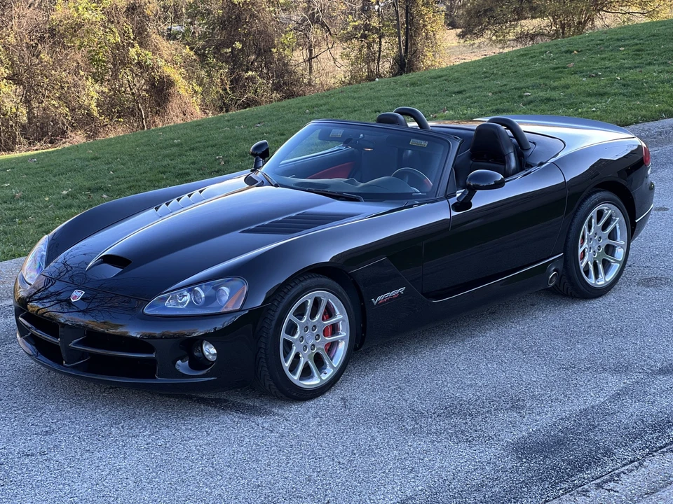 2004 Dodge Viper 3rd Gen - Image 22 of 31