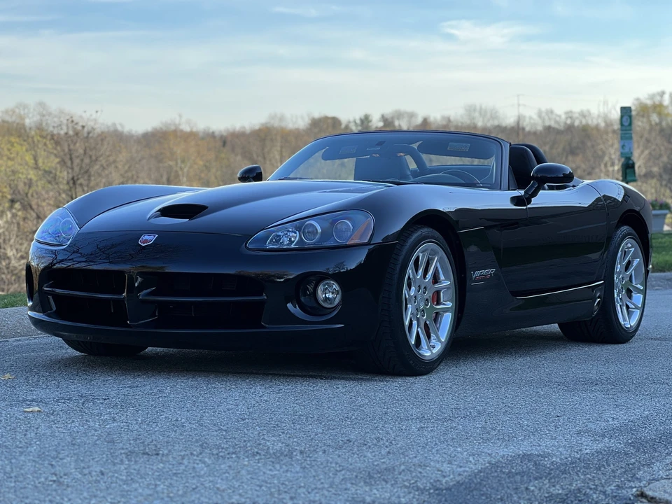 2004 Dodge Viper 3rd Gen - Image 25 of 31