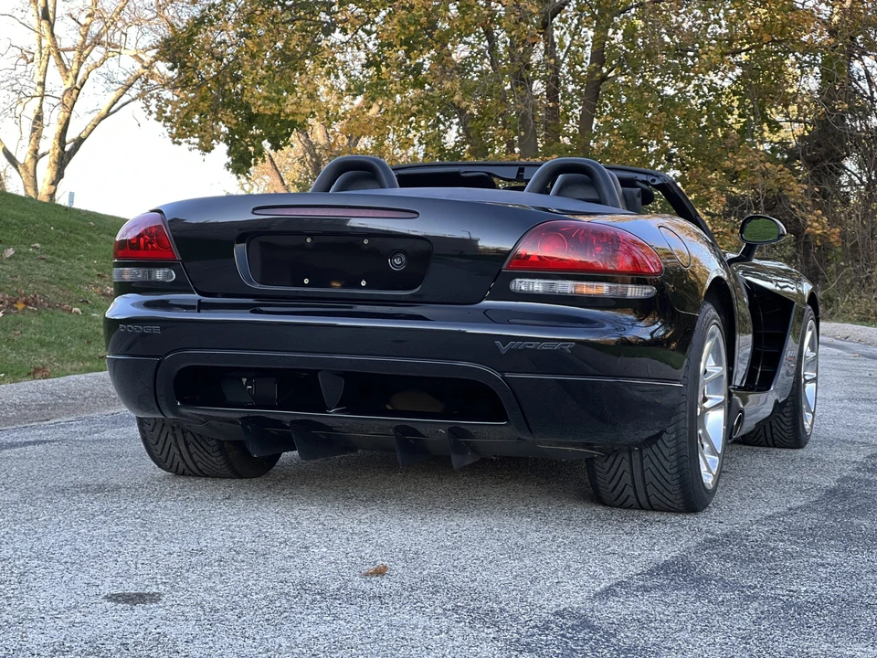 2004 Dodge Viper 3rd Gen - Image 13 of 31
