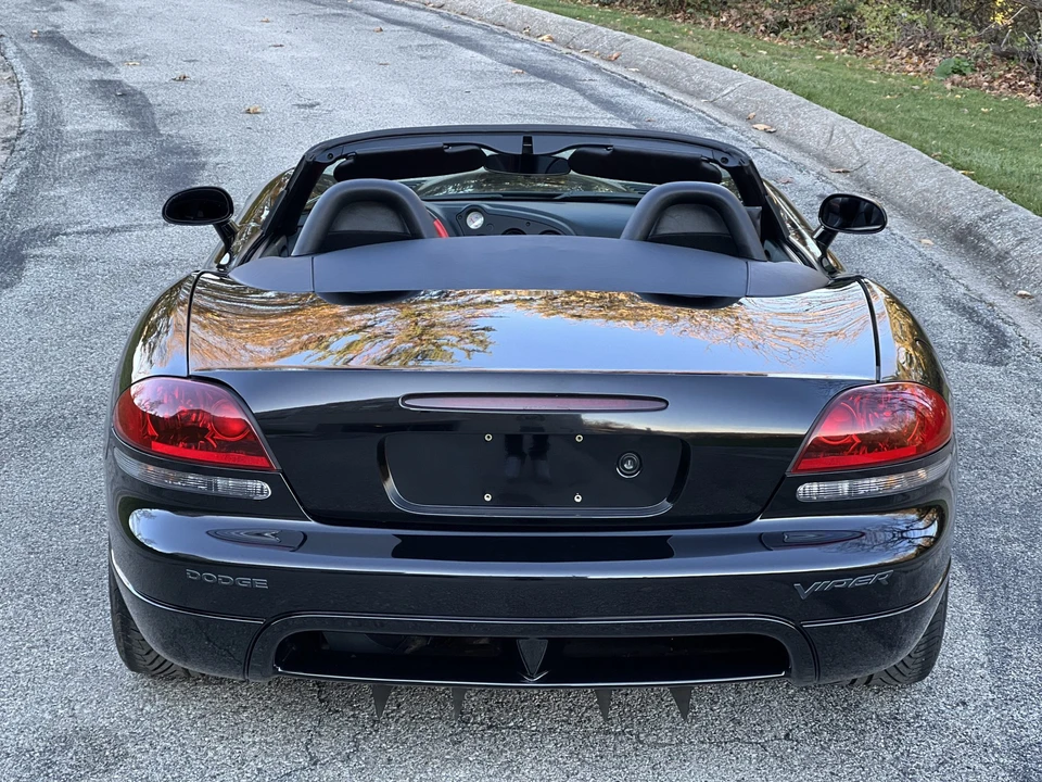 2004 Dodge Viper 3rd Gen - Image 14 of 31