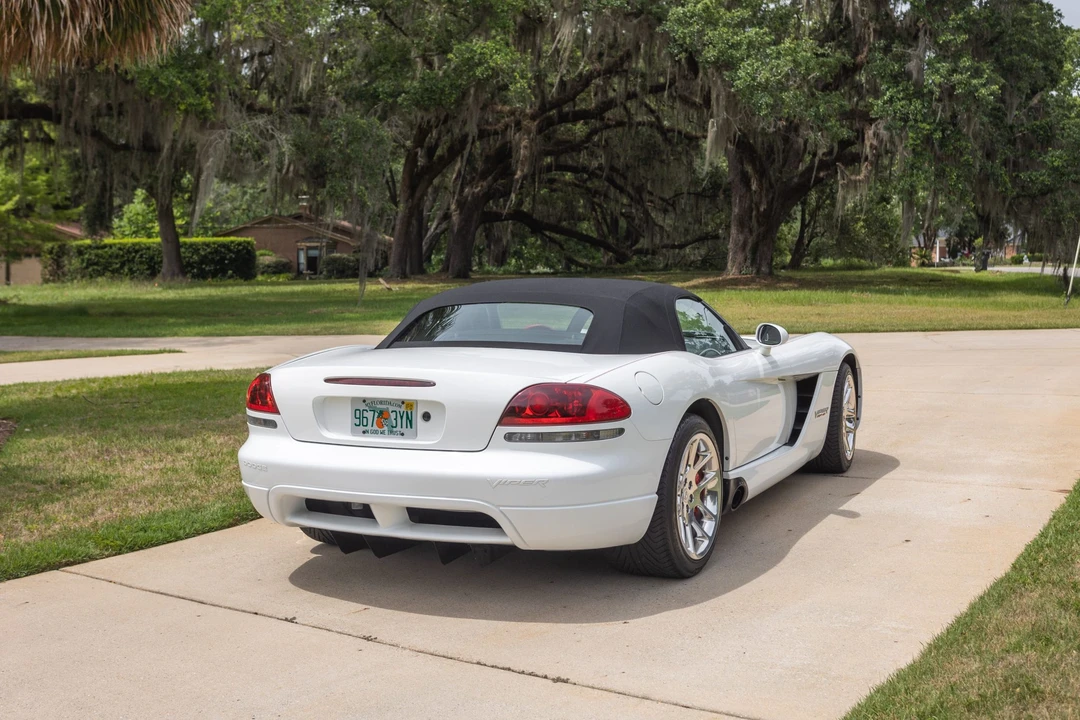 2004 Dodge Viper 3rd Gen - Image 8 of 31