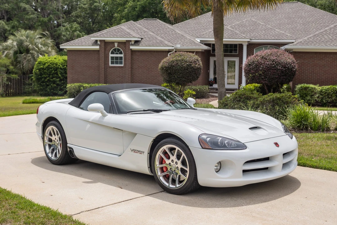 2004 Dodge Viper 3rd Gen - Image 10 of 31