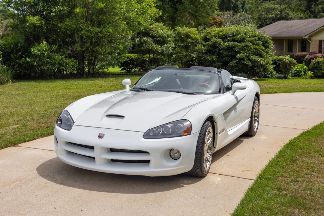 2004 Dodge Viper 3rd Gen - Image 12 of 31