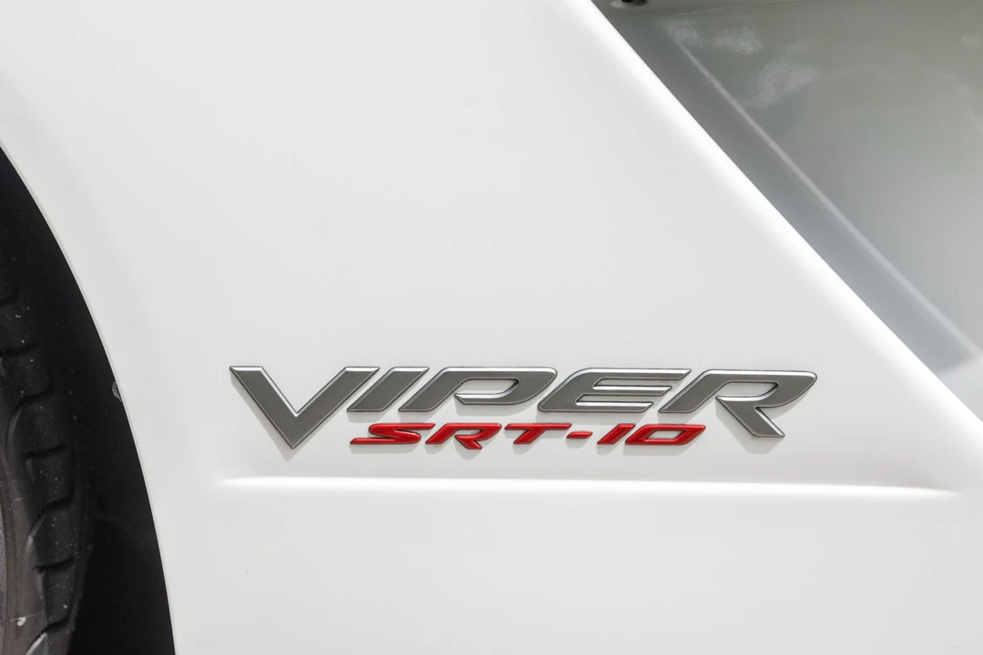2004 Dodge Viper 3rd Gen - Image 30 of 31